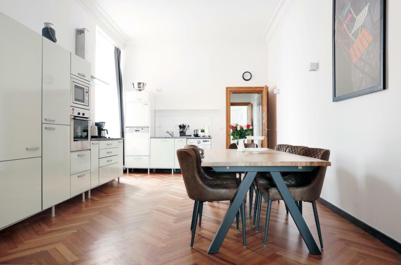 Katz By Rockchair Apartments L Superhost Status L 3 Bedrooms Boxspringbeds 2 Bathrooms In City Center - Cozy Family & Business Flair Welcomes You! Berlin Bagian luar foto